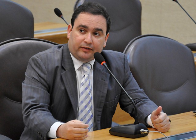 gustavo-00.jpg