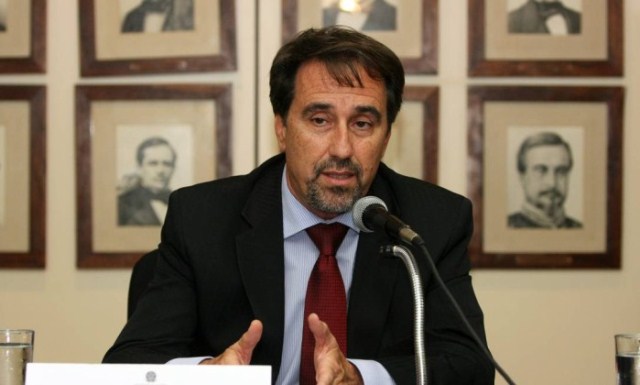 ministro-00.jpg